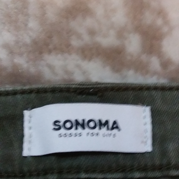 !!NWT!! SONOMA CURVY CAPRIS - Picture 5 of 6